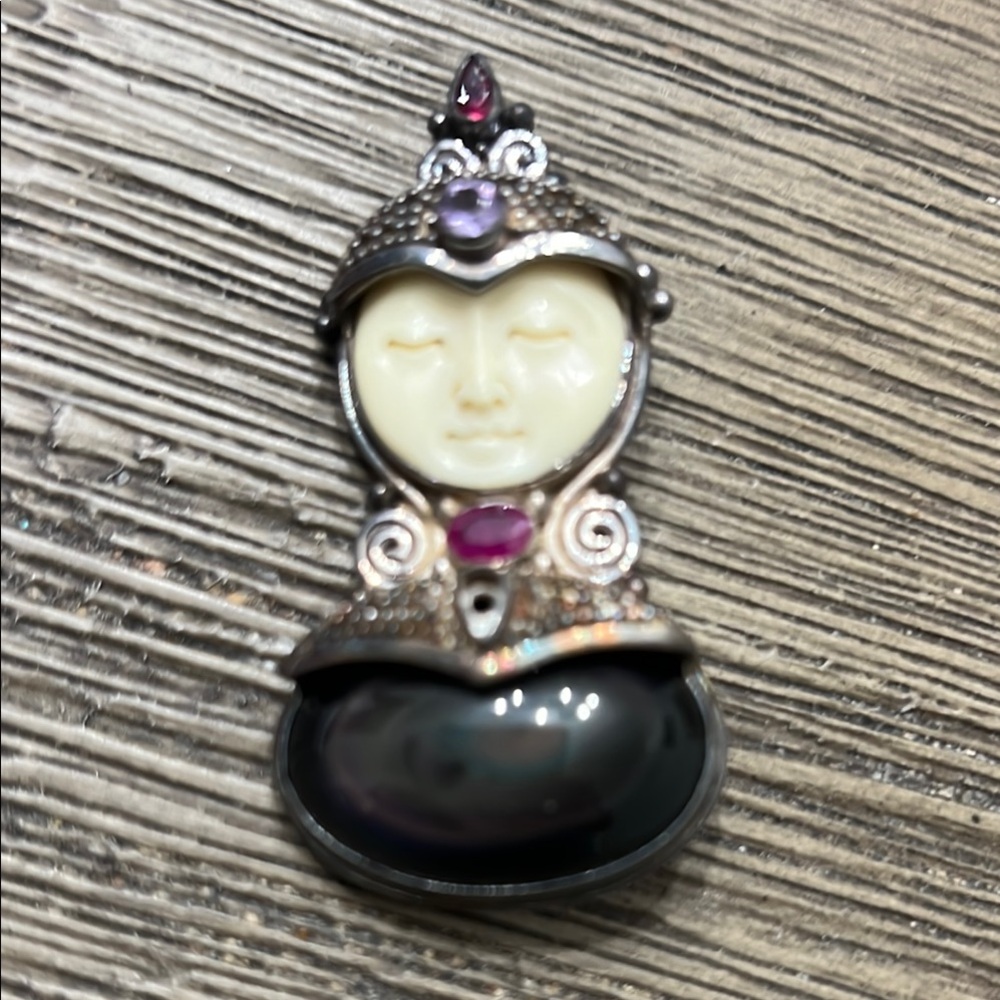 Designer  Ornate Brooch with Detailed Onyx, Ruby.